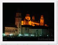 115 * Passau jjel * 2816 x 2112 * (2.16MB)